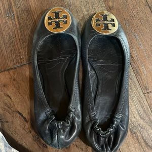Black Tory Burch flats